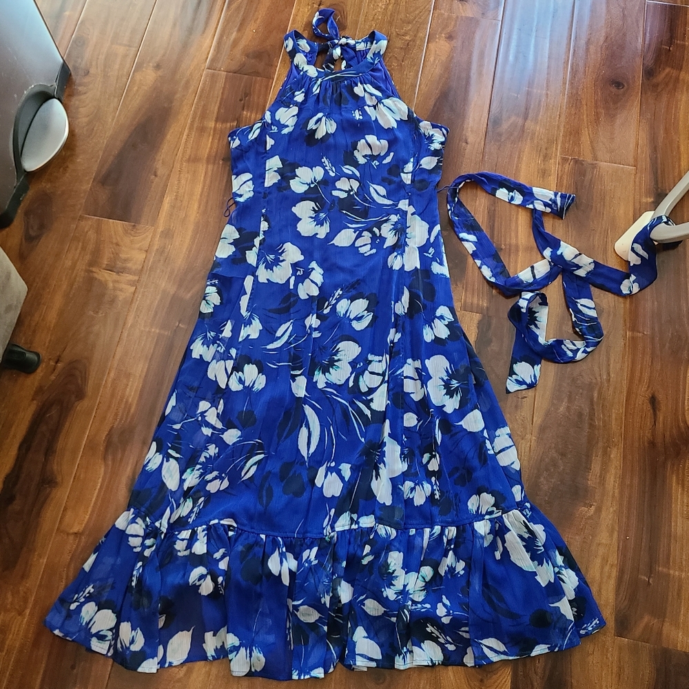🌸Host Pick🌸 Calvin Klein Blue Floral Halter neck Midi Print Dress - Picture 4 of 14